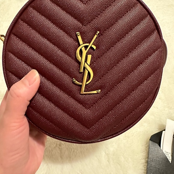 YSL round vinyle camera bag - Picture 4 of 8